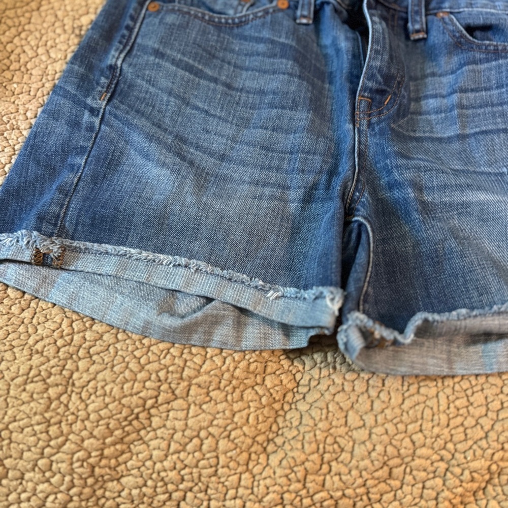 Madewell High-Rise Denim Cut Off/cuff Shorts Sz 27, 4” Inseam​ - Picture 12 of 12